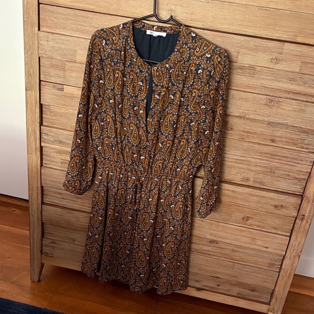 DR2 Long Sleeve Paisley Dress - Brown and Black